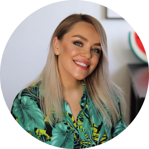 Barbora Atarsia - úvodní portrét pro stránku Španělština